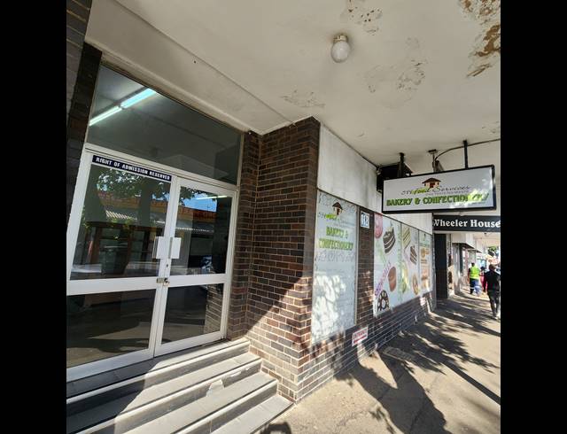 139M² RETAIL TO LET IN MORNINGSIDE